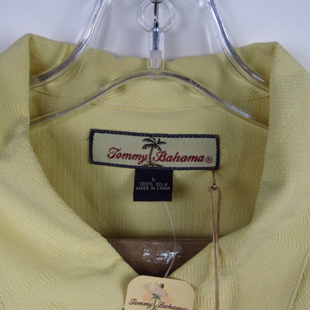 Tommy Bahama Silk Embroidered Camp Shirt Challenge - Picture 4 of 8
